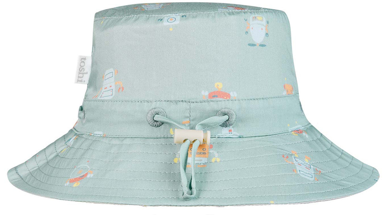 Toshi | Sunhat | Joyride | Robots