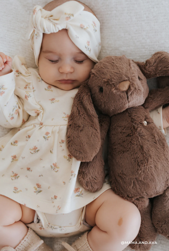 Jamie Kay | Snuggle Bunnies | Penelope The Bunny - Spice 30cm