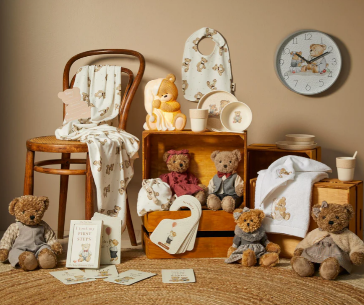 Nothing Hill Jersey Bear Wrap and Arrive Card