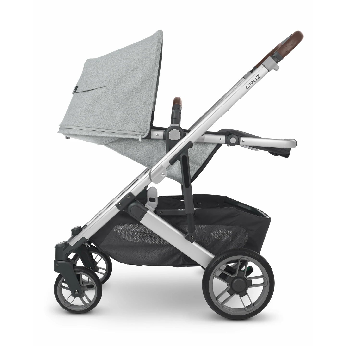 Uppbaby Cruz V3, Cybex Cloud T i-size Capsule and Base Bundle