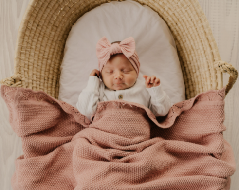 Mod and Tod | Heirloom Blanket | Scalloped Edge