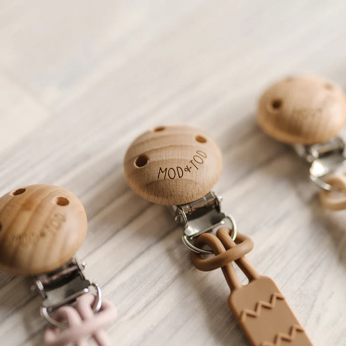 Mod and Tod | Silicone Pacifier Clips | Coffee