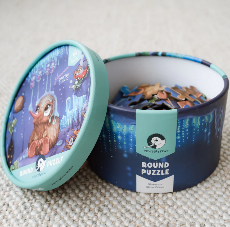 100 Piece Round Puzzle - Glowworm Glitter Critter
