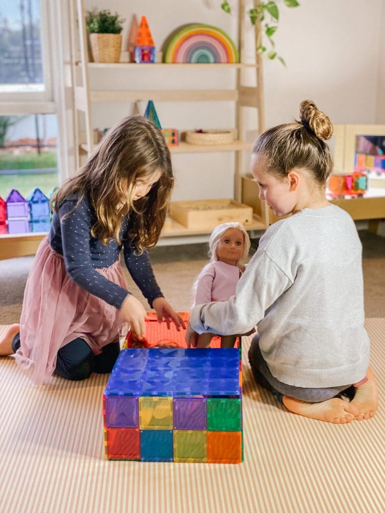 Connetix | Magnetic Tiles | Rainbow Blue & Green Base Plate 2 piece