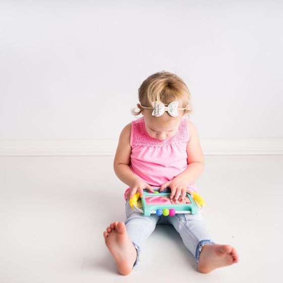 Peeka Developmental Mirror