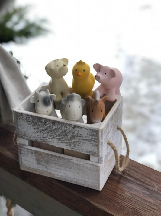 Tikiri | MY 1st Tikiri Farm - Sheep Teether and Rattle Toy, Gift Box