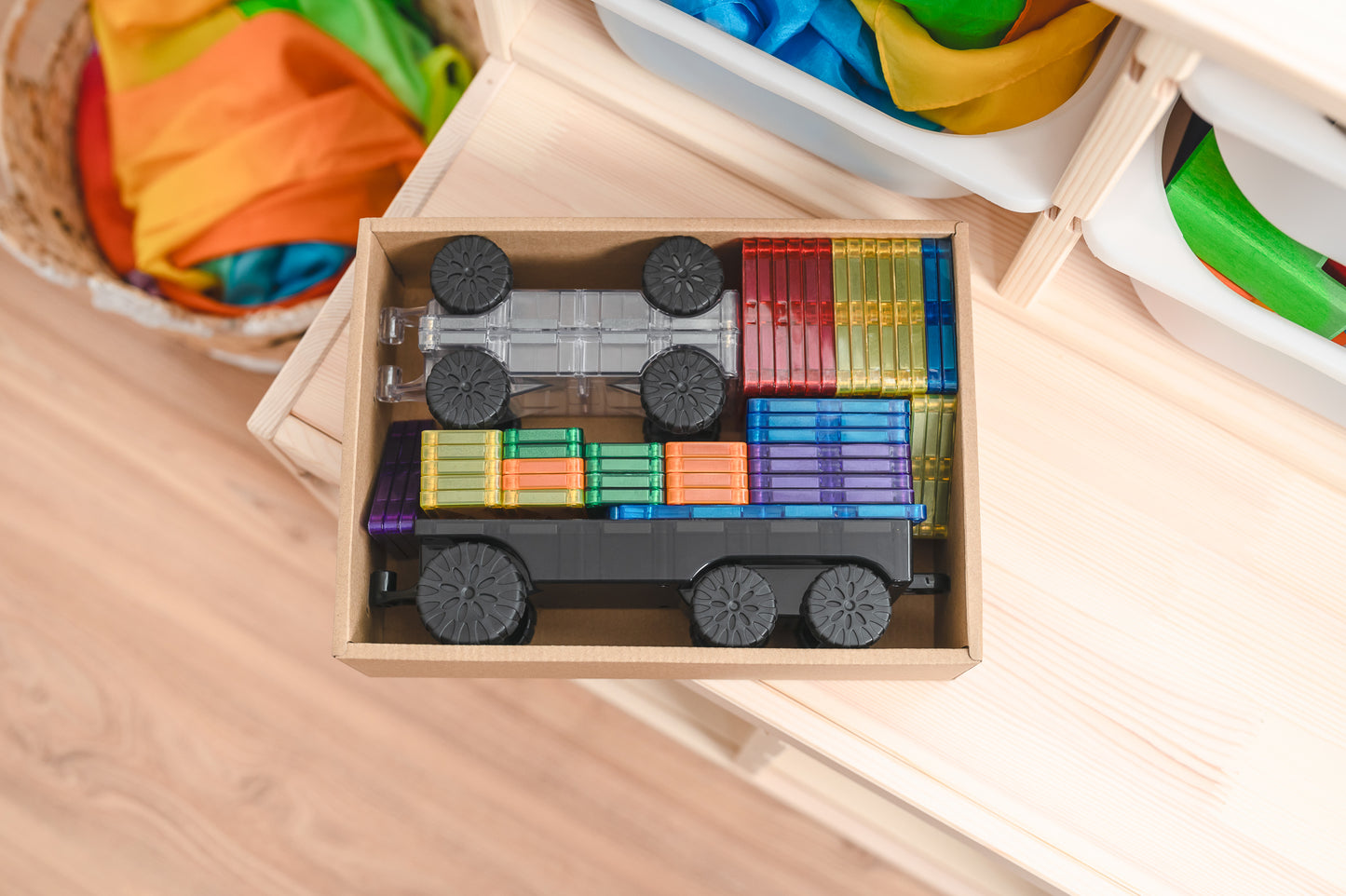 Connetix | Magnetic Tiles | Rainbow Transport Pack | 50 pieces