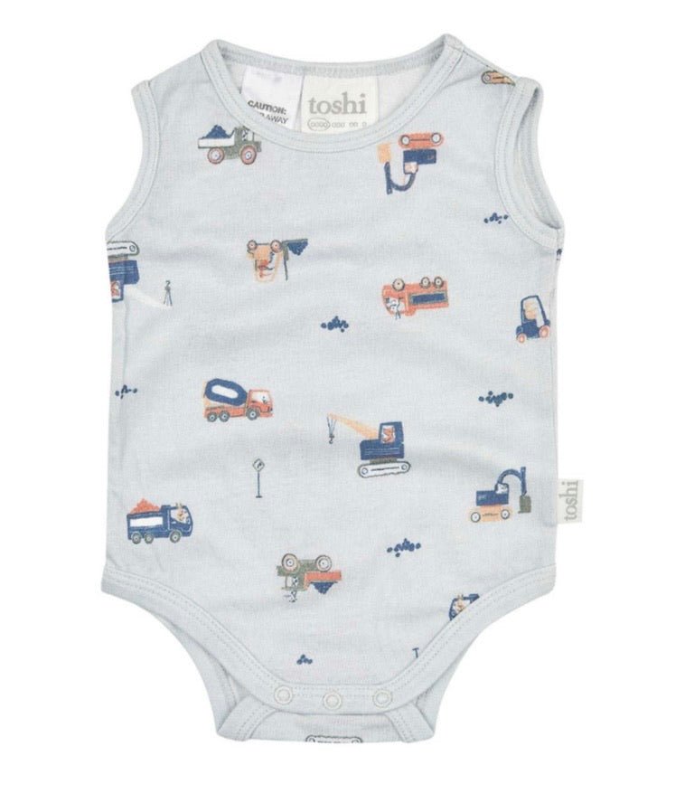 Toshi | Organic Onesie Singlet Little Diggers | Size 0000 Newborn